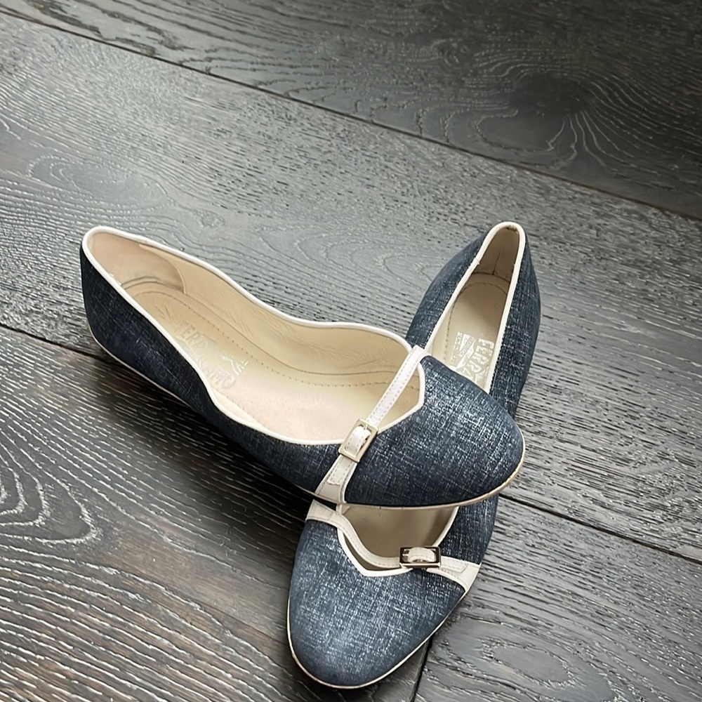 Denim colored flats, Ferragamo, size 7